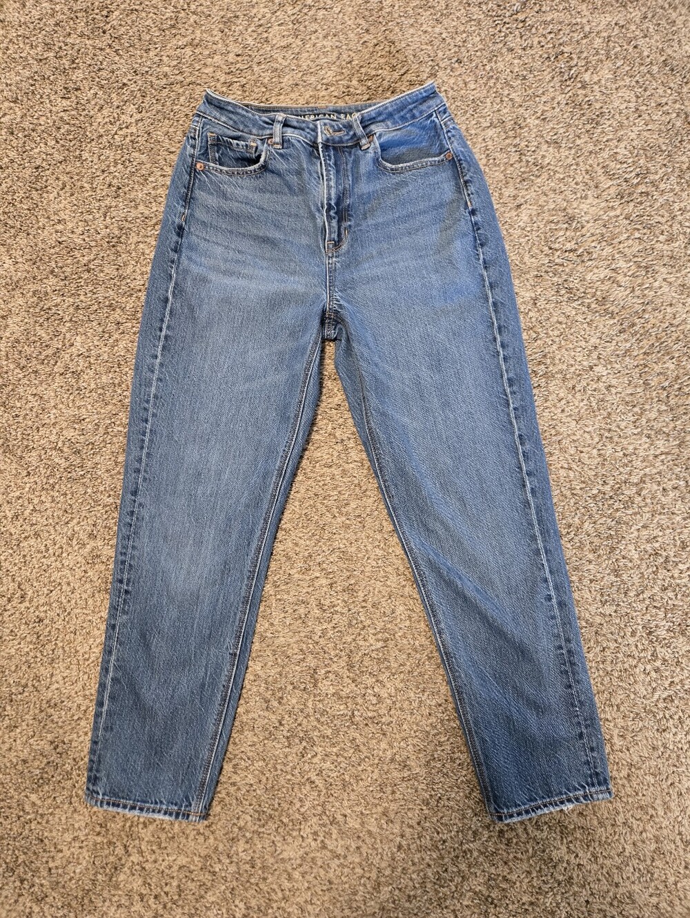 American Eagle Outfitters High-Rise Mom Straight Light Blue Jeans - Women's Sz 4